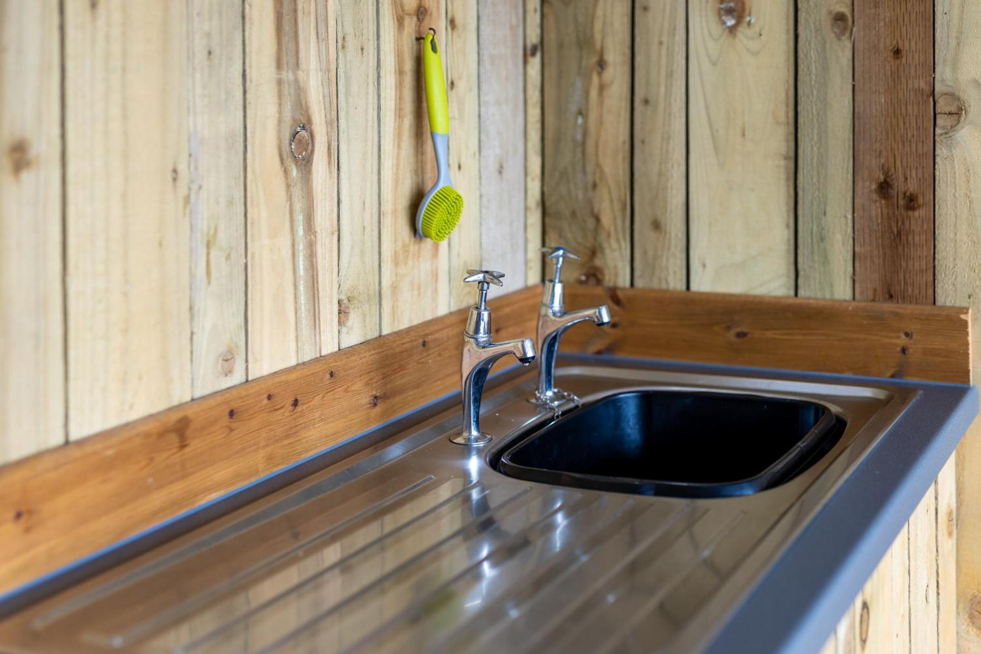Cosy Glamping In The Eskdale Valley - Studio Lodges And Mega Pods Exterior photo