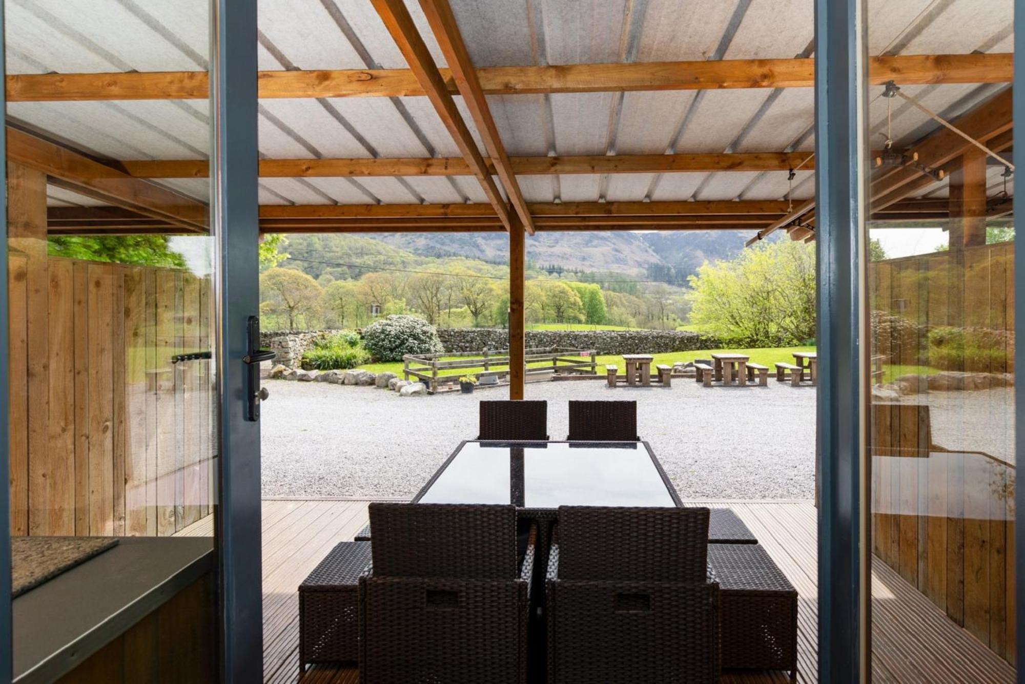 Cosy Glamping In The Eskdale Valley - Studio Lodges And Mega Pods Exterior photo